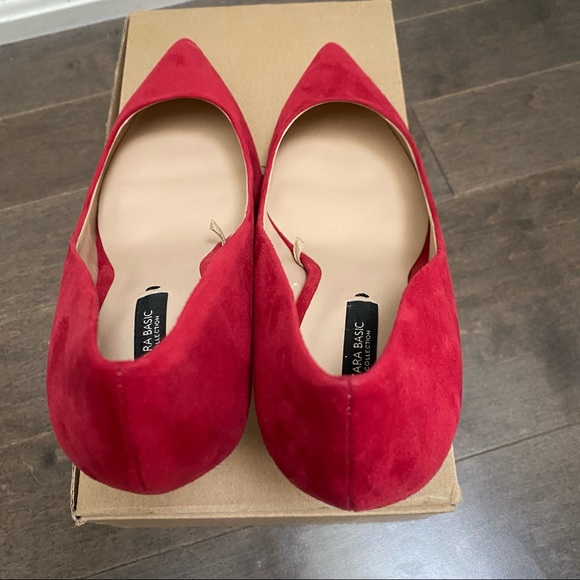 NIB Zara Red Suede Asymmetrical Heel Pumps - Picture 6 of 14